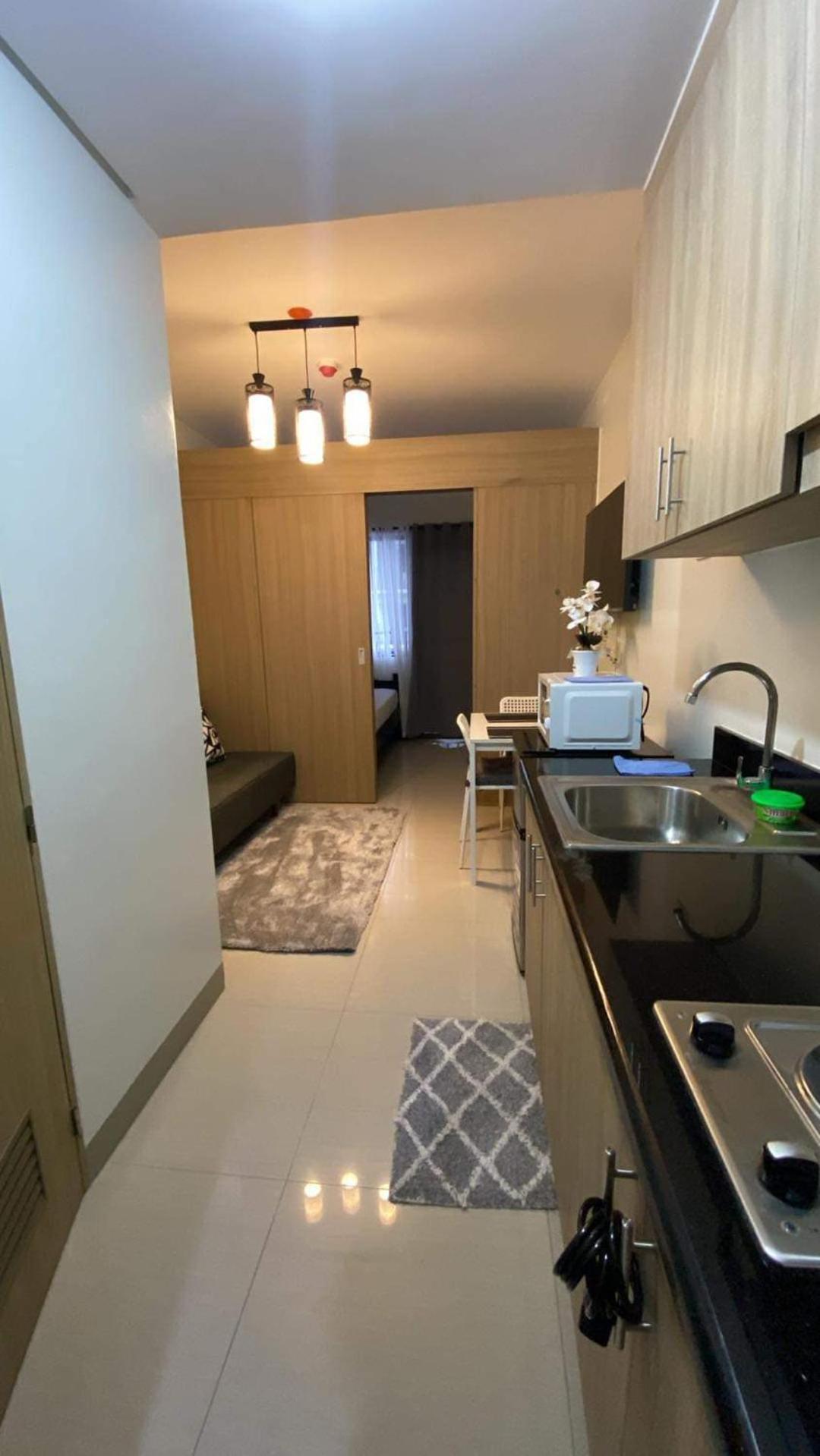 Shore D1,shortwalk Mall Of Near Airport Wifi Apartment Manila