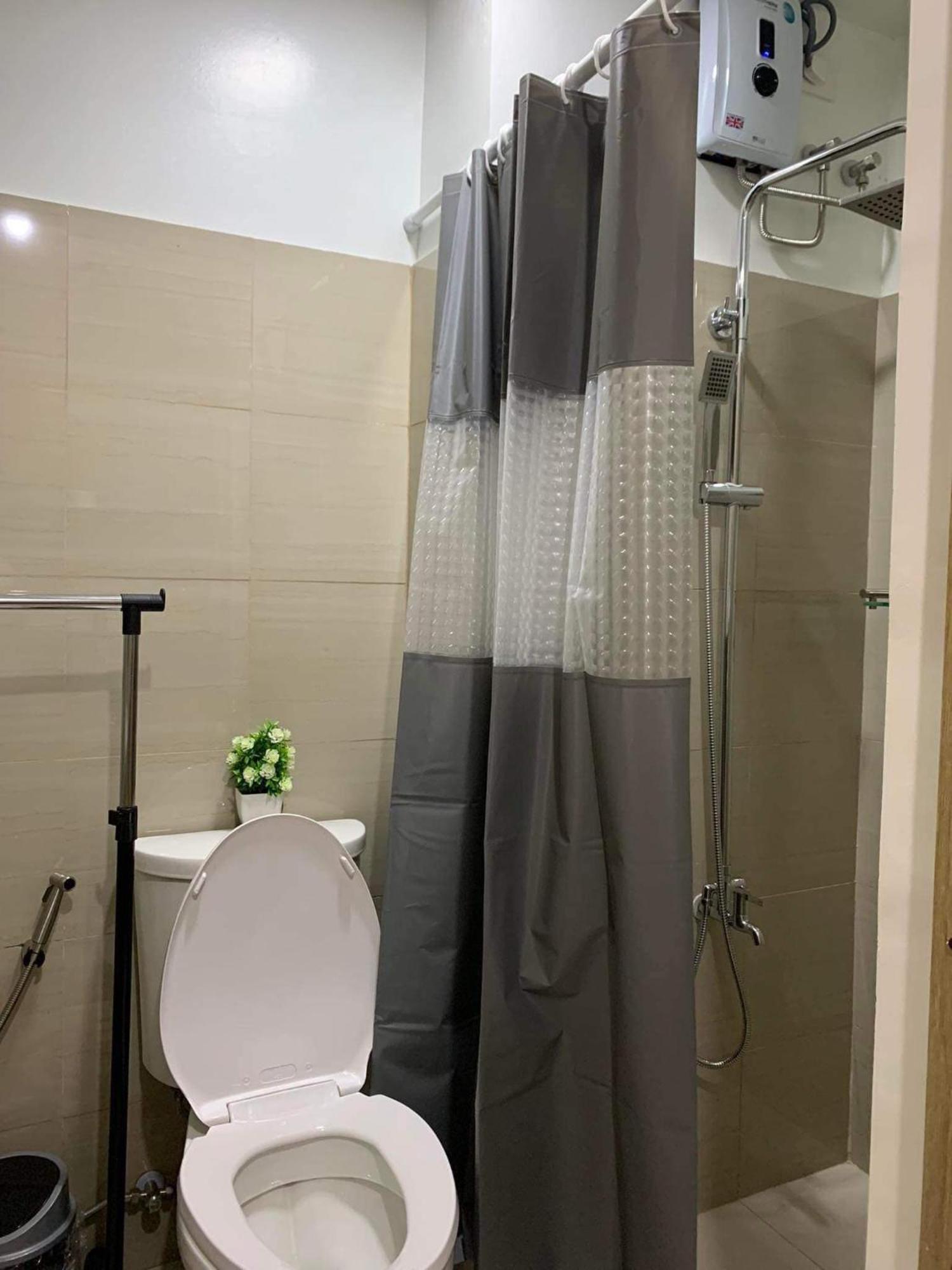 Shore D1,shortwalk Mall Of Near Airport Wifi Manila